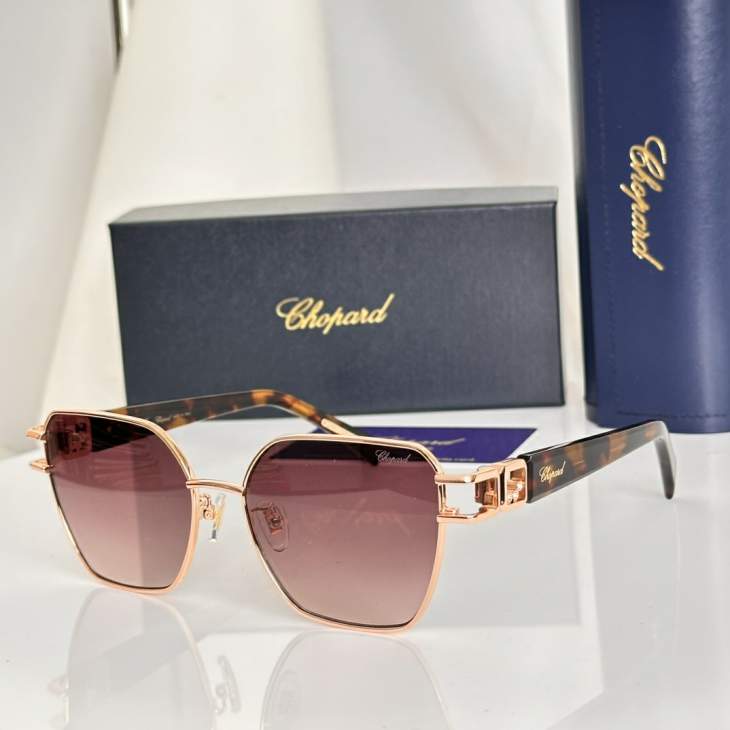 Picture of Chopard Sunglasses _SKUfw79498556fw